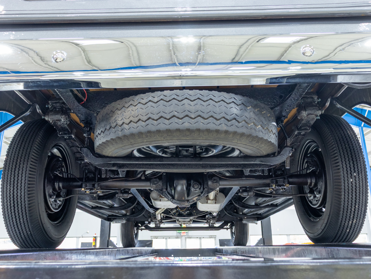 Ford F-1  1948 Ford F-1  1948