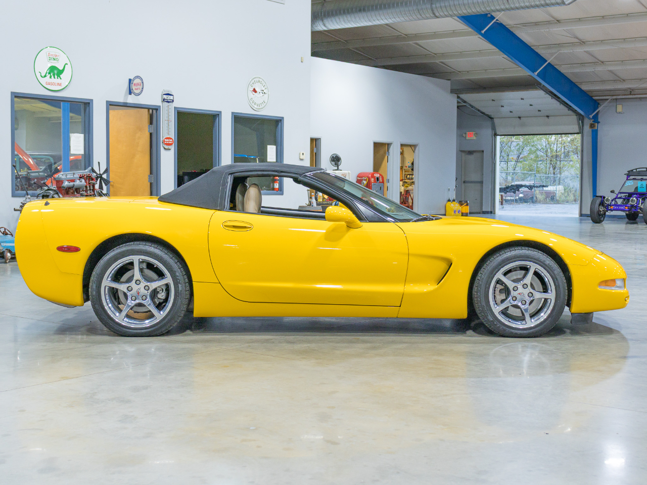 Chevrolet Corvette Convertible 2002 Chevrolet Corvette Convertible 2002