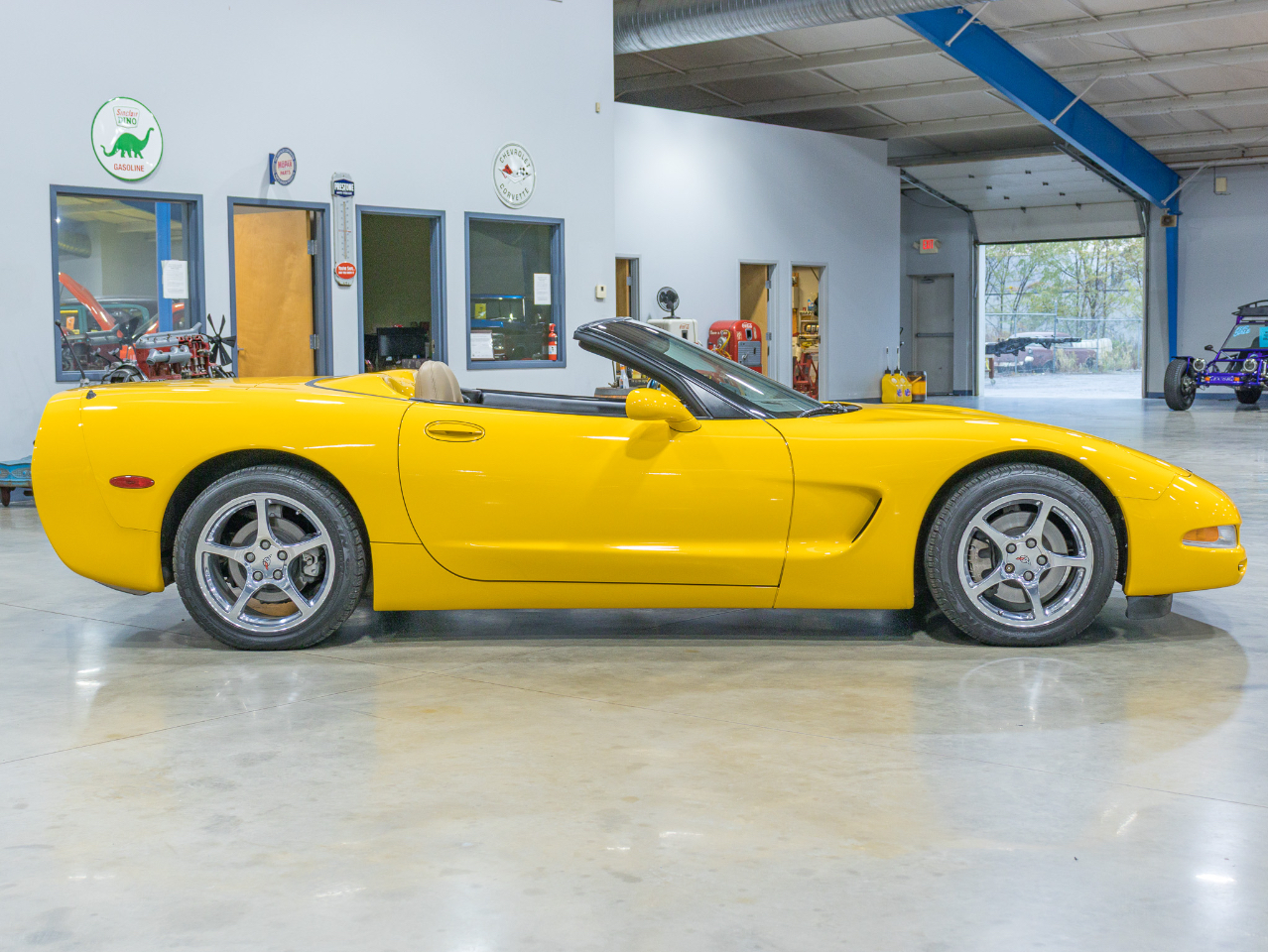 Chevrolet Corvette Convertible 2002 Chevrolet Corvette Convertible 2002