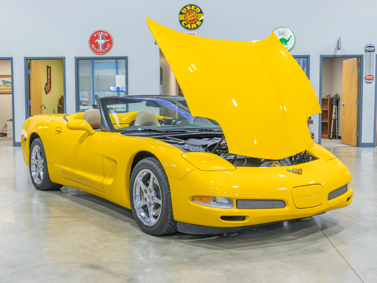 Chevrolet Corvette Convertible 2002 Chevrolet Corvette Convertible 2002