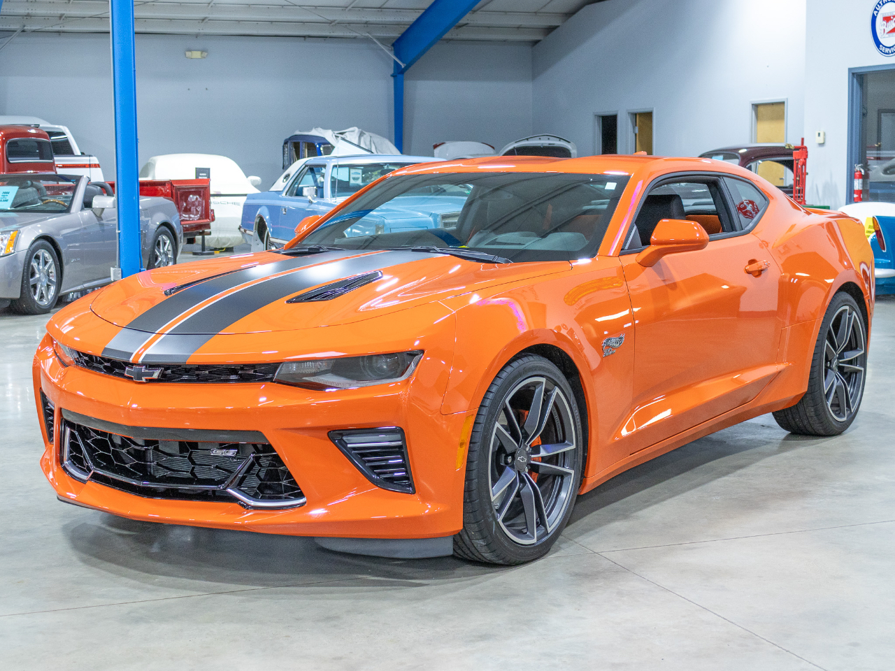 2018 Chevrolet Camaro 2SS Coupe photo 3
