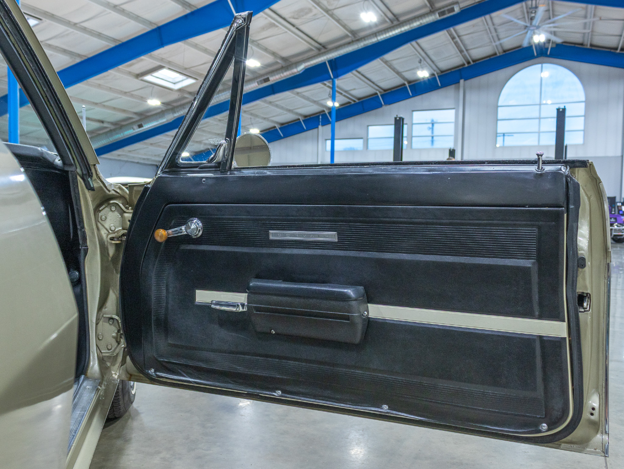 Chevrolet Corvair  1969