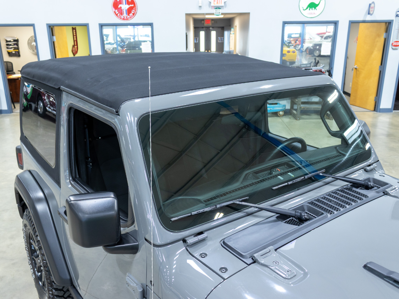 Jeep Wrangler Willys 4x4 2020