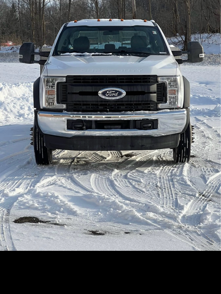 Ford F-550 Crew Cab DRW 4WD 2019