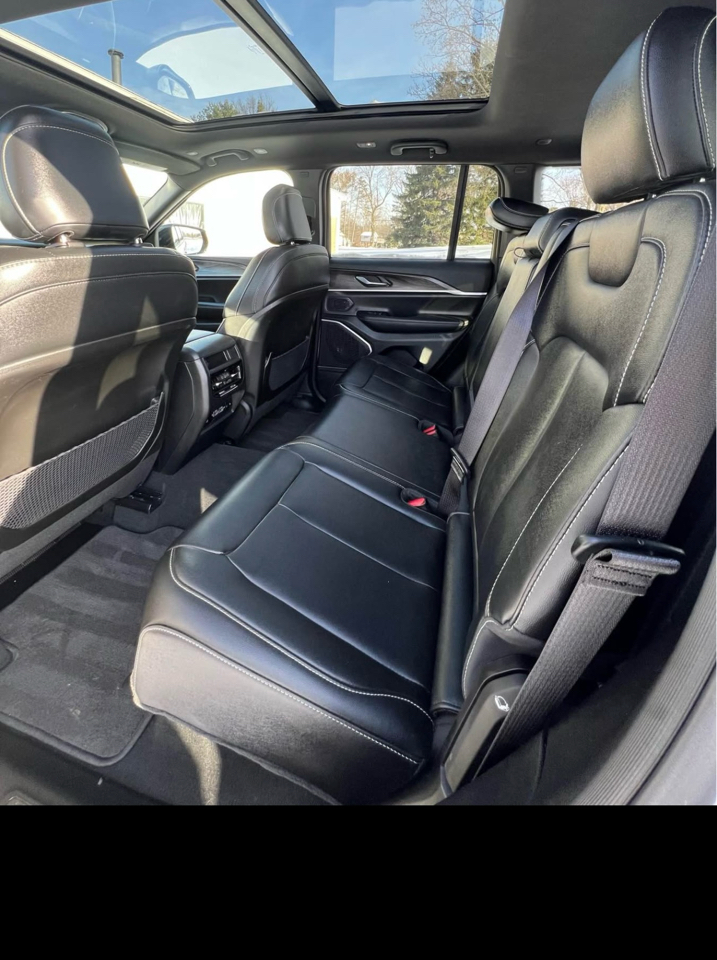 Jeep Grand Cherokee Limited 4WD 2024