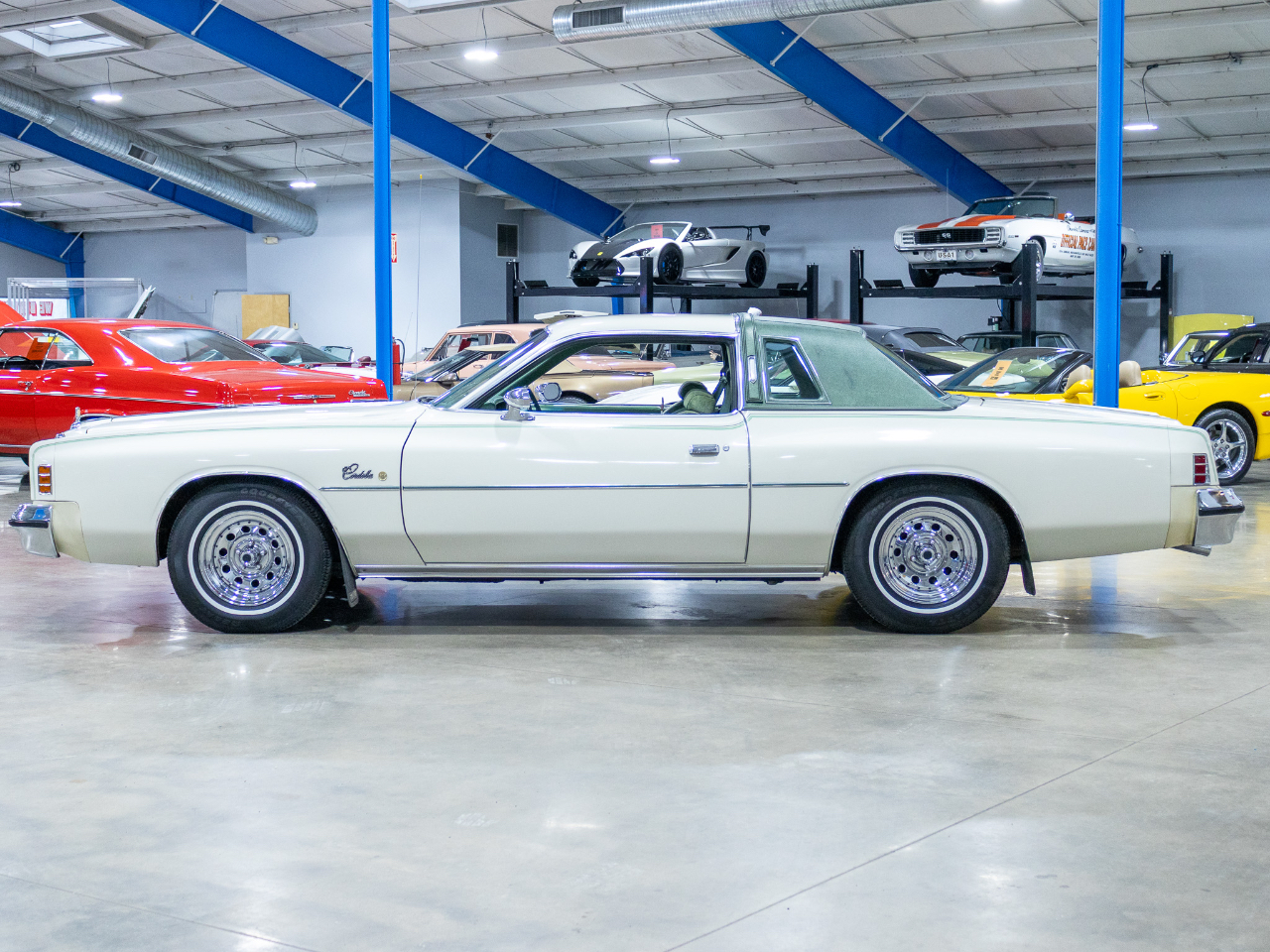 Chrysler Cordoba  1977