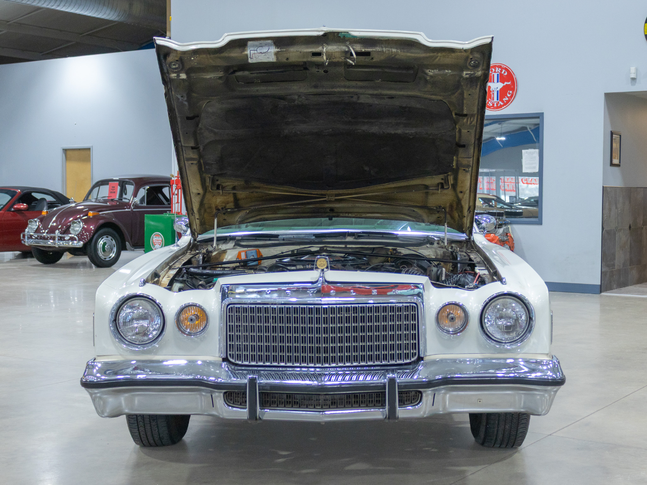 Chrysler Cordoba  1977