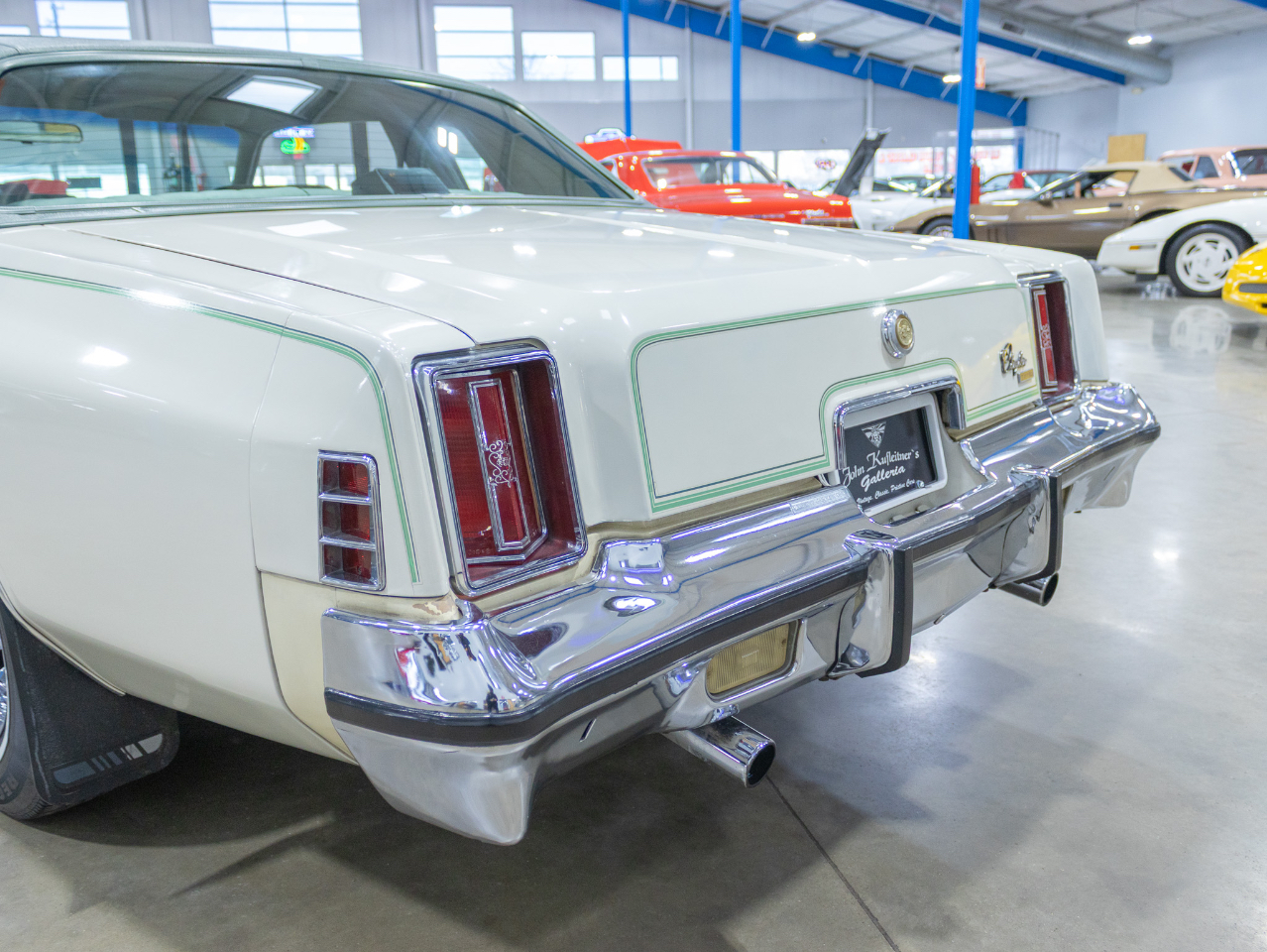 Chrysler Cordoba  1977