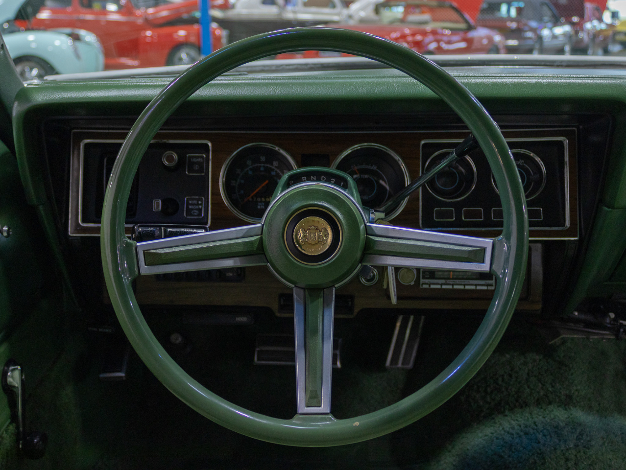 Chrysler Cordoba  1977