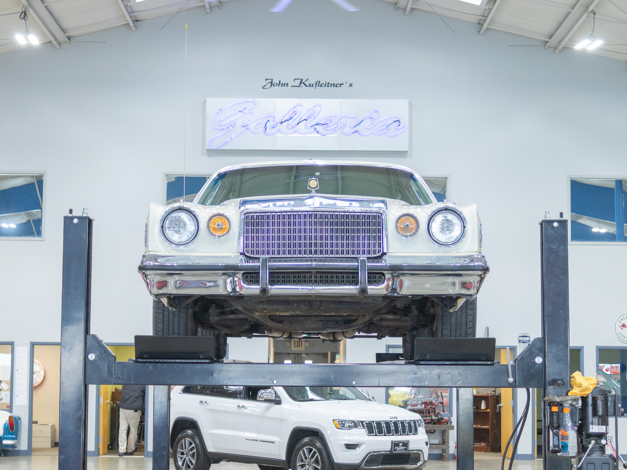 Chrysler Cordoba  1977