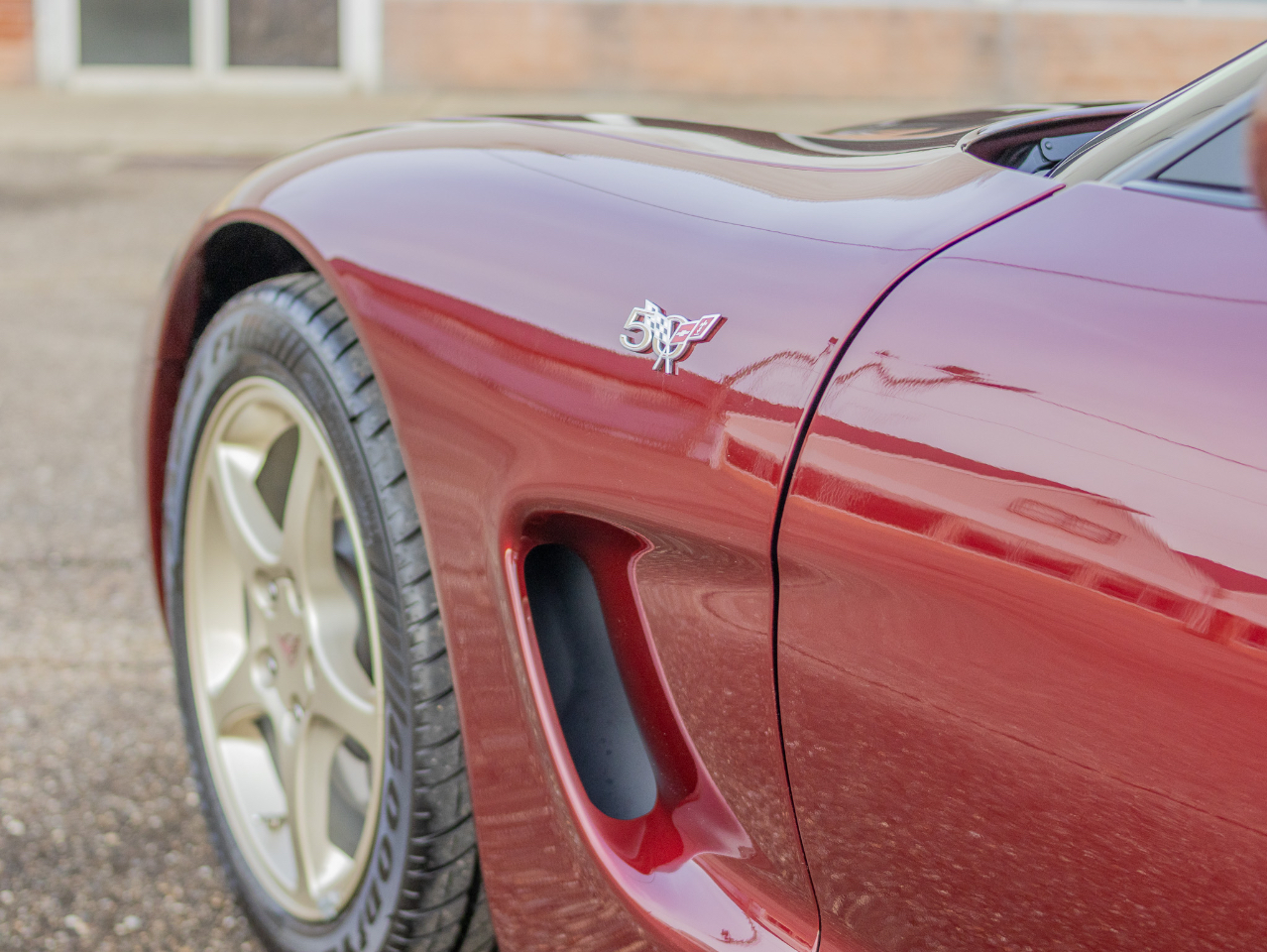 Chevrolet Corvette  2003