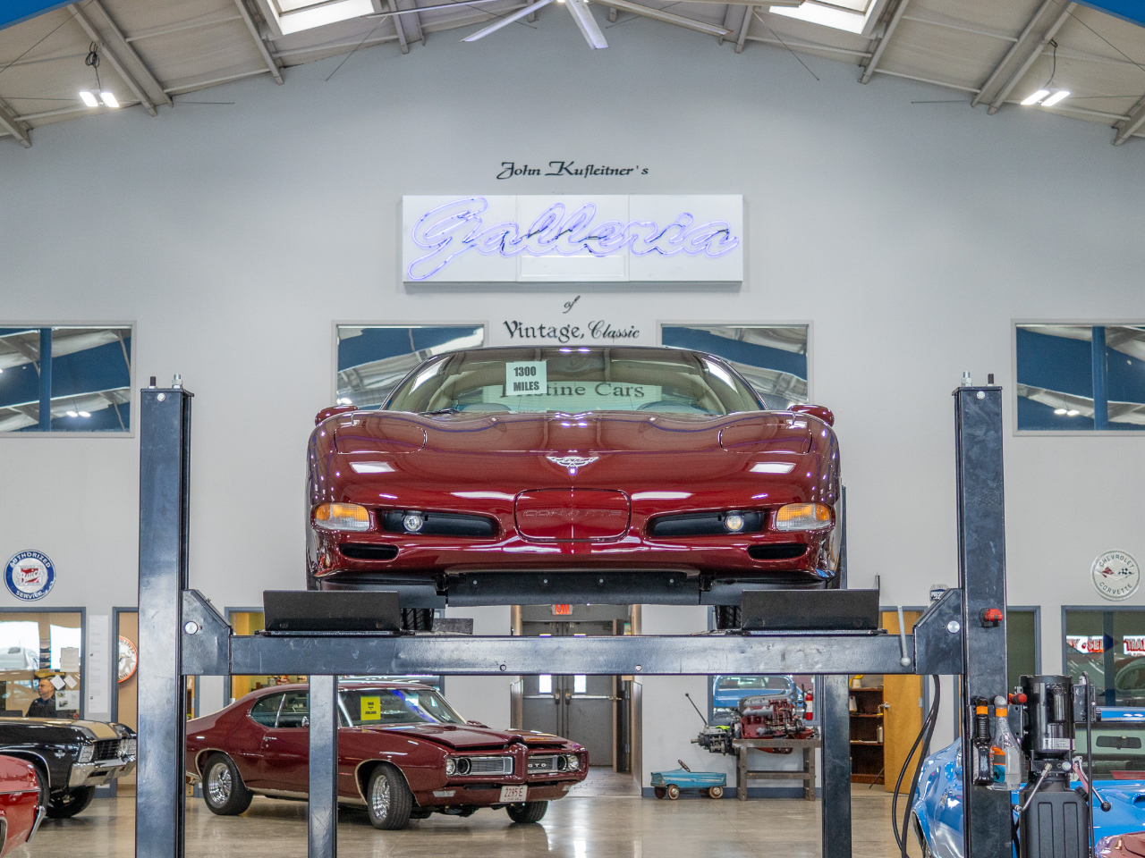 Chevrolet Corvette  2003