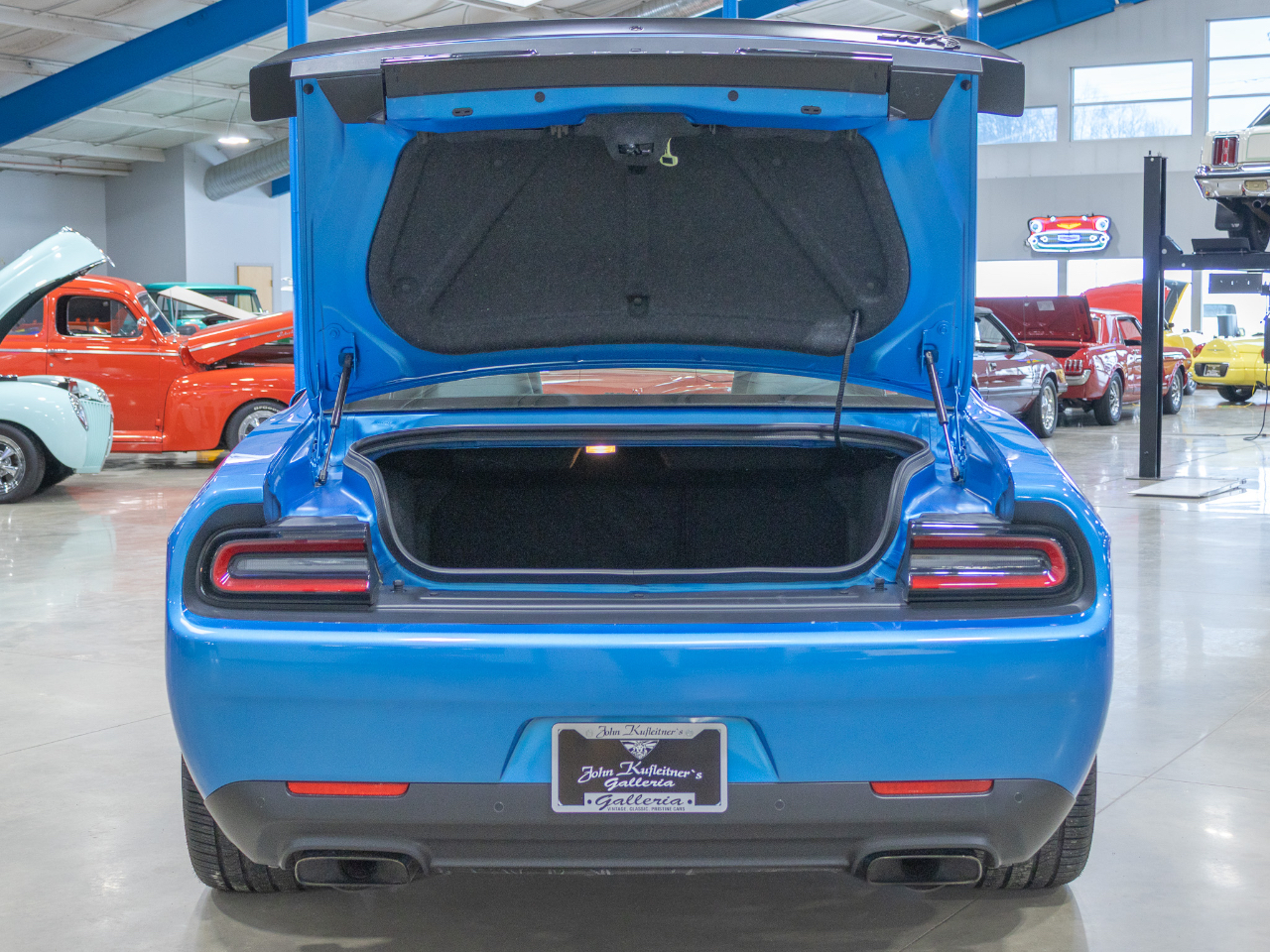 Dodge Challenger SRT Hellcat 2023