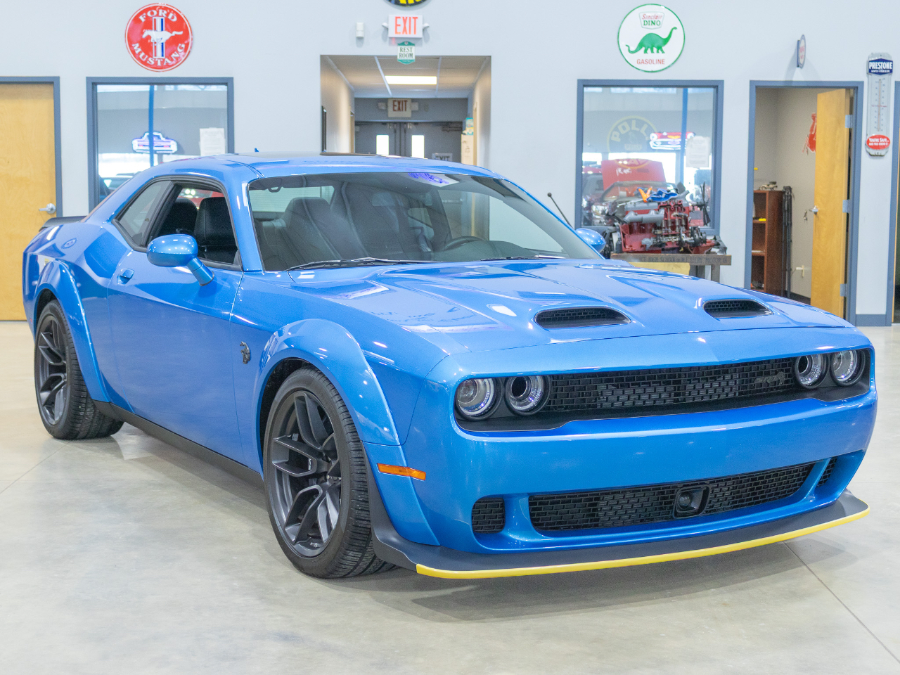 Dodge Challenger SRT Hellcat 2023