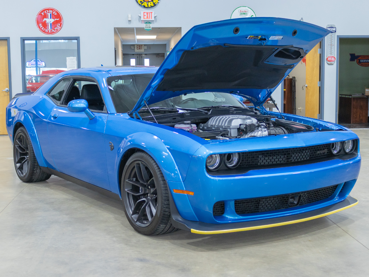 Dodge Challenger SRT Hellcat 2023