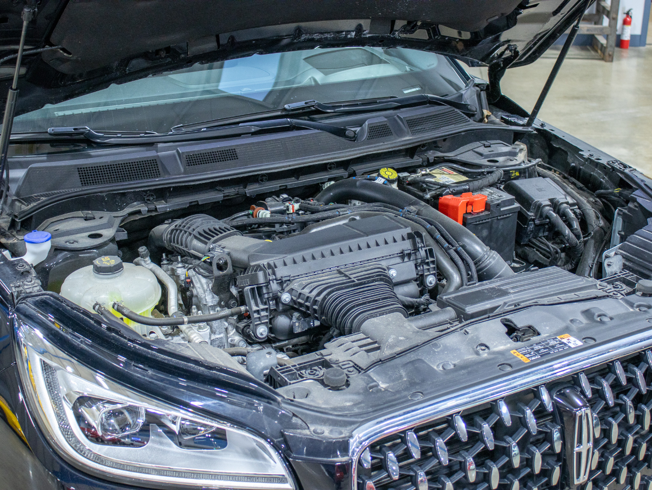 Lincoln Corsair Reserve AWD 2023