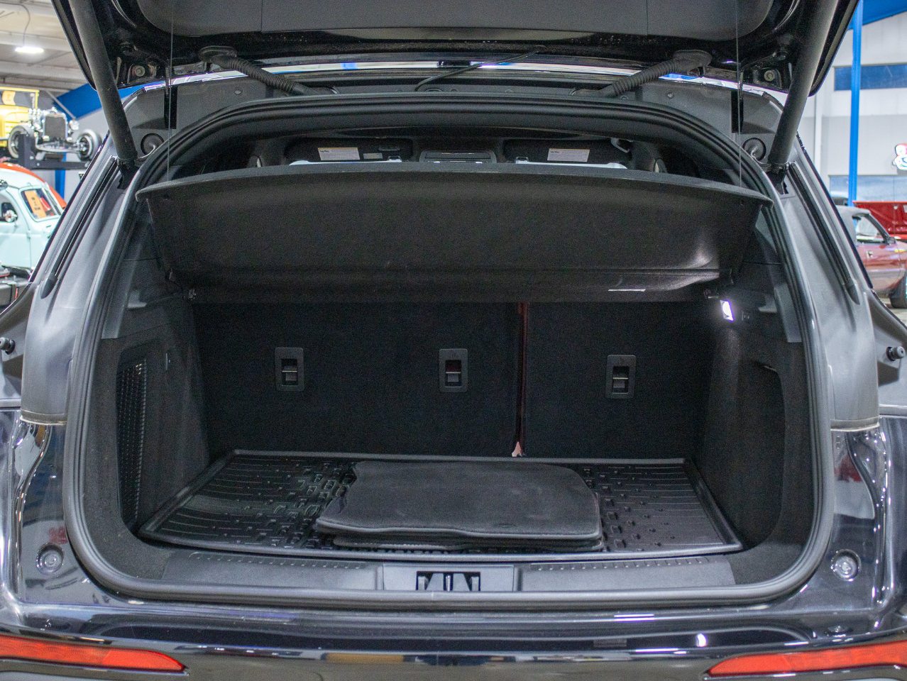 Lincoln Corsair Reserve AWD 2023