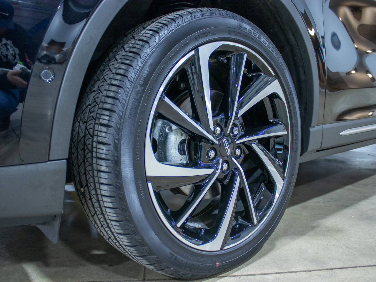 Lincoln Corsair Reserve AWD 2023