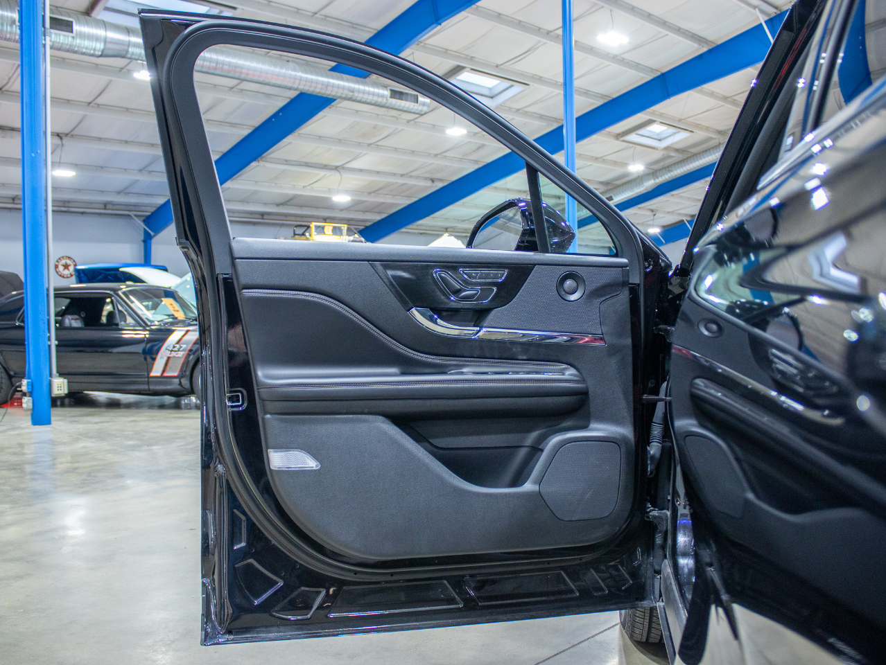 Lincoln Corsair Reserve AWD 2023