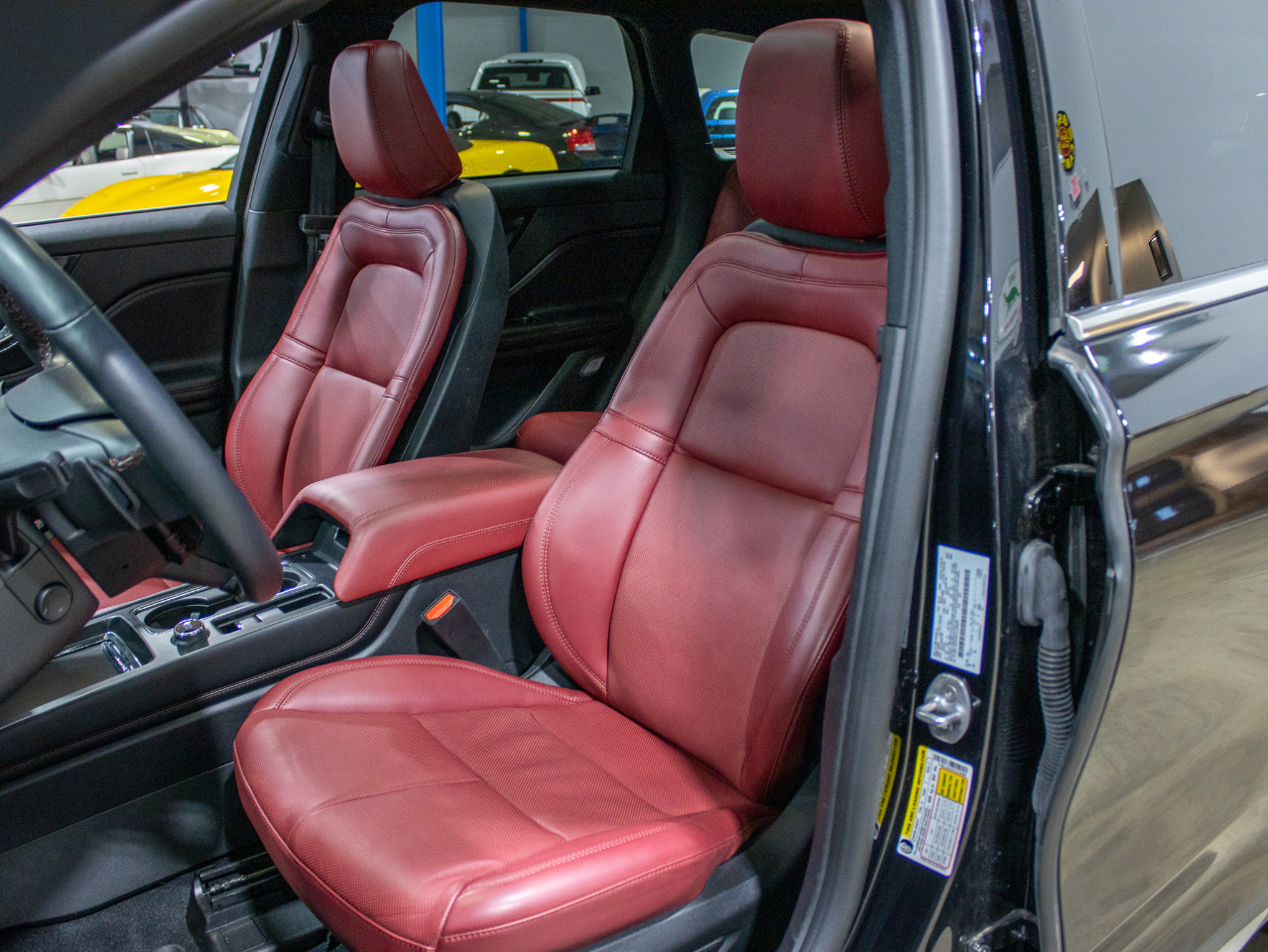 Lincoln Corsair Reserve AWD 2023