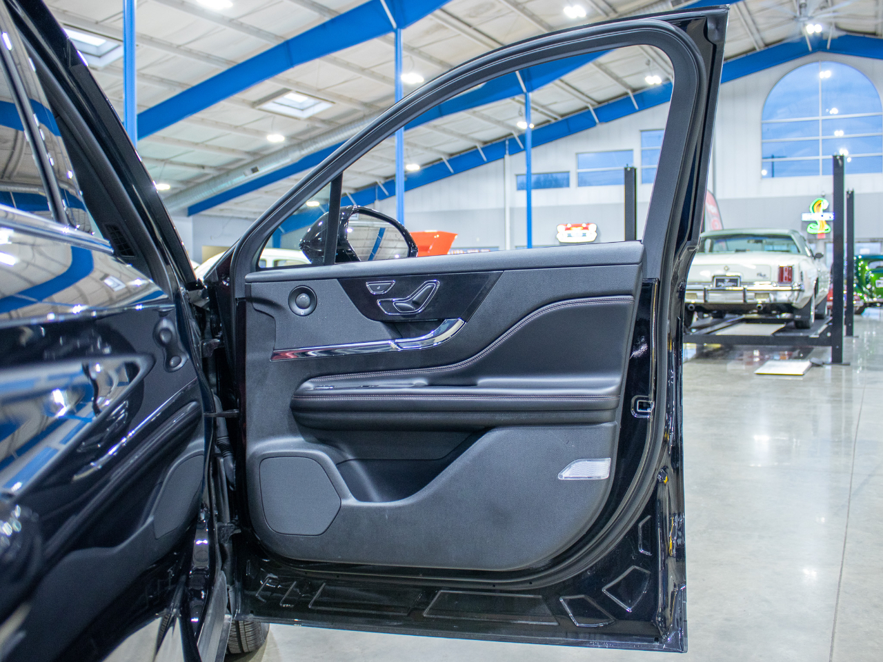 Lincoln Corsair Reserve AWD 2023