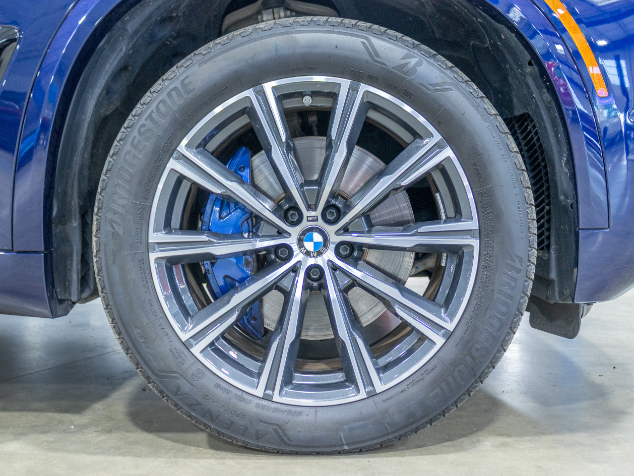 BMW X5 xDrive40i 2025