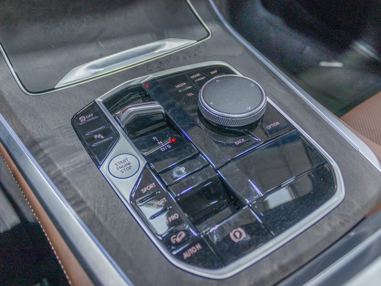 BMW X5 xDrive40i 2025