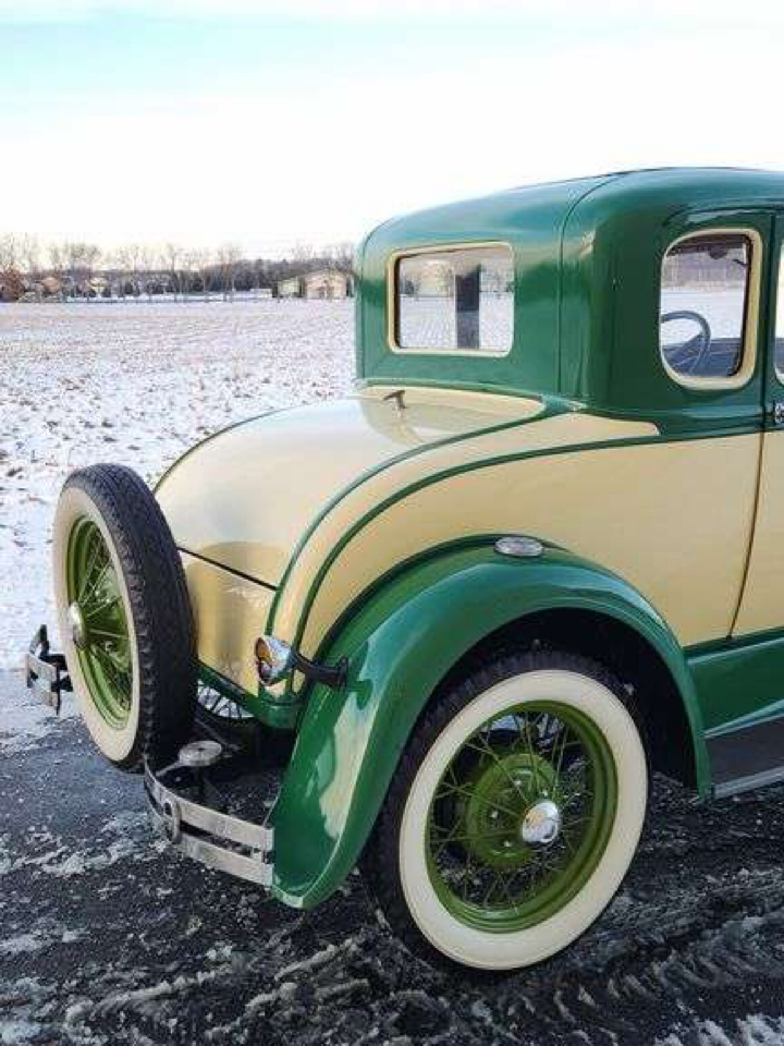 Ford Model A  1930