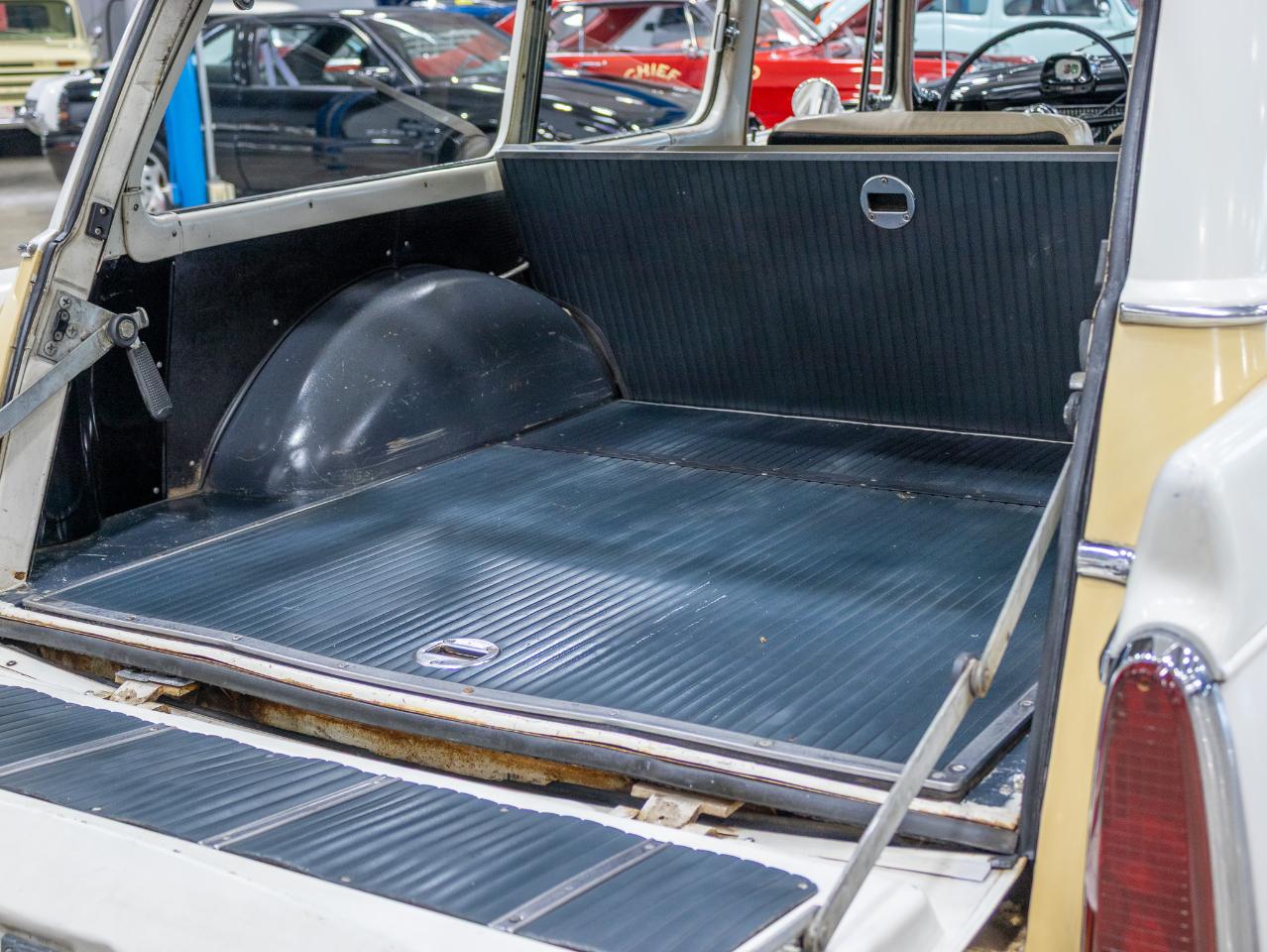 Studebaker Commander  1956