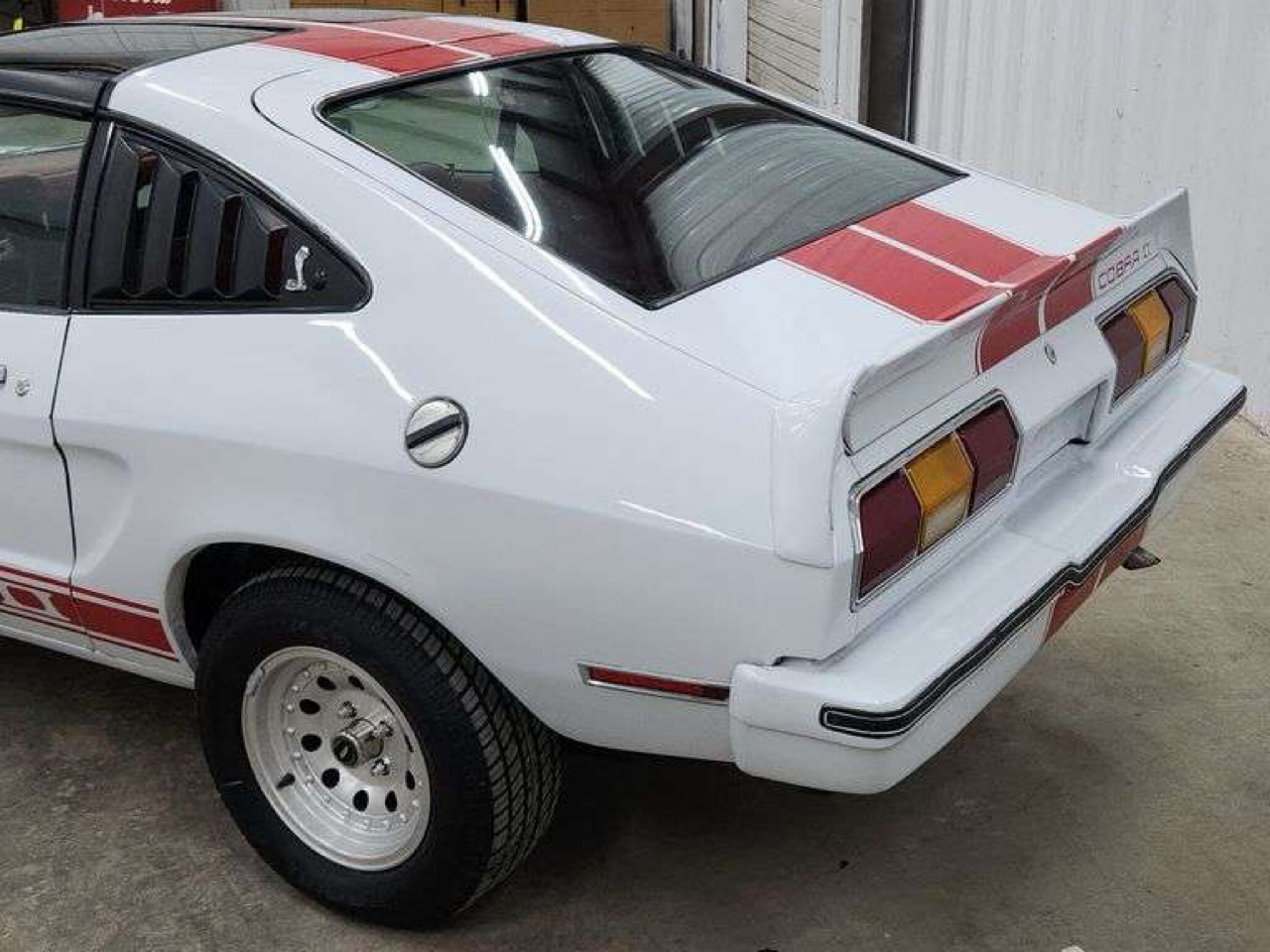 Ford MUSTANG COBRA  1977