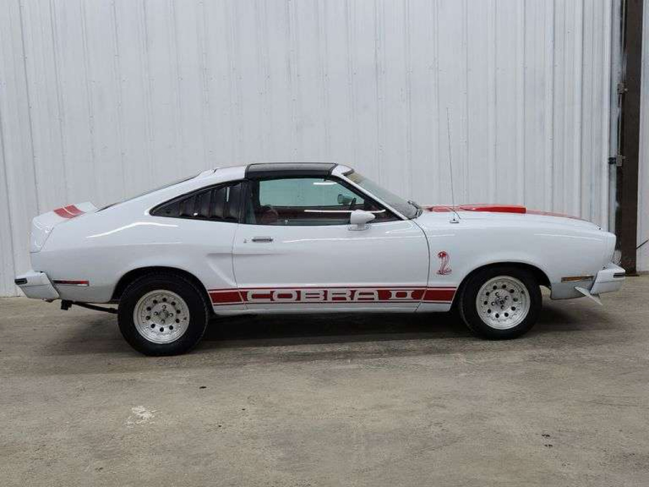 Ford MUSTANG COBRA  1977