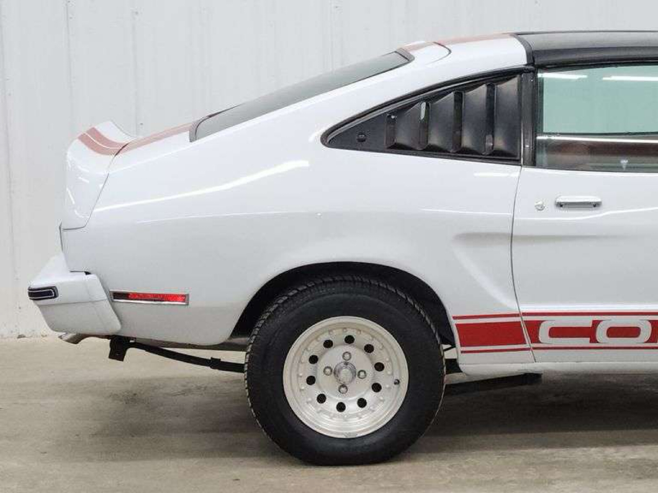 Ford MUSTANG COBRA  1977