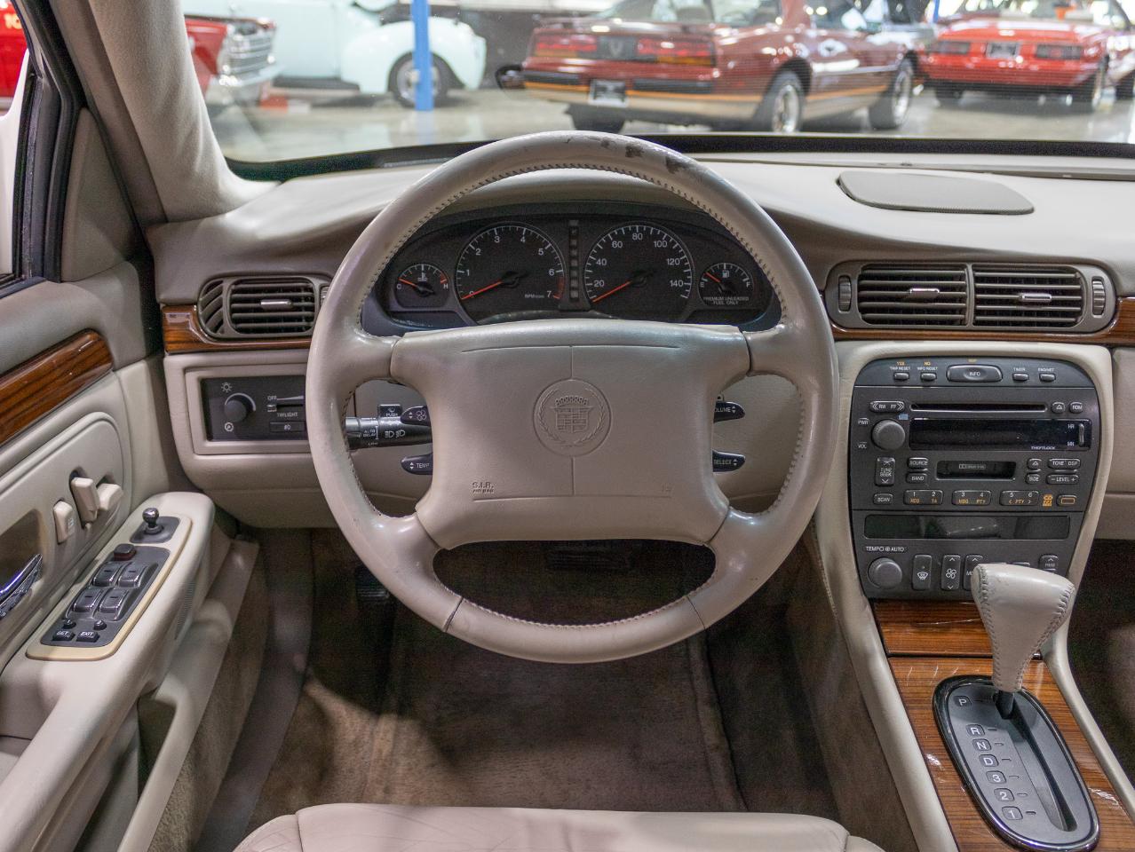 Cadillac DeVille  1998