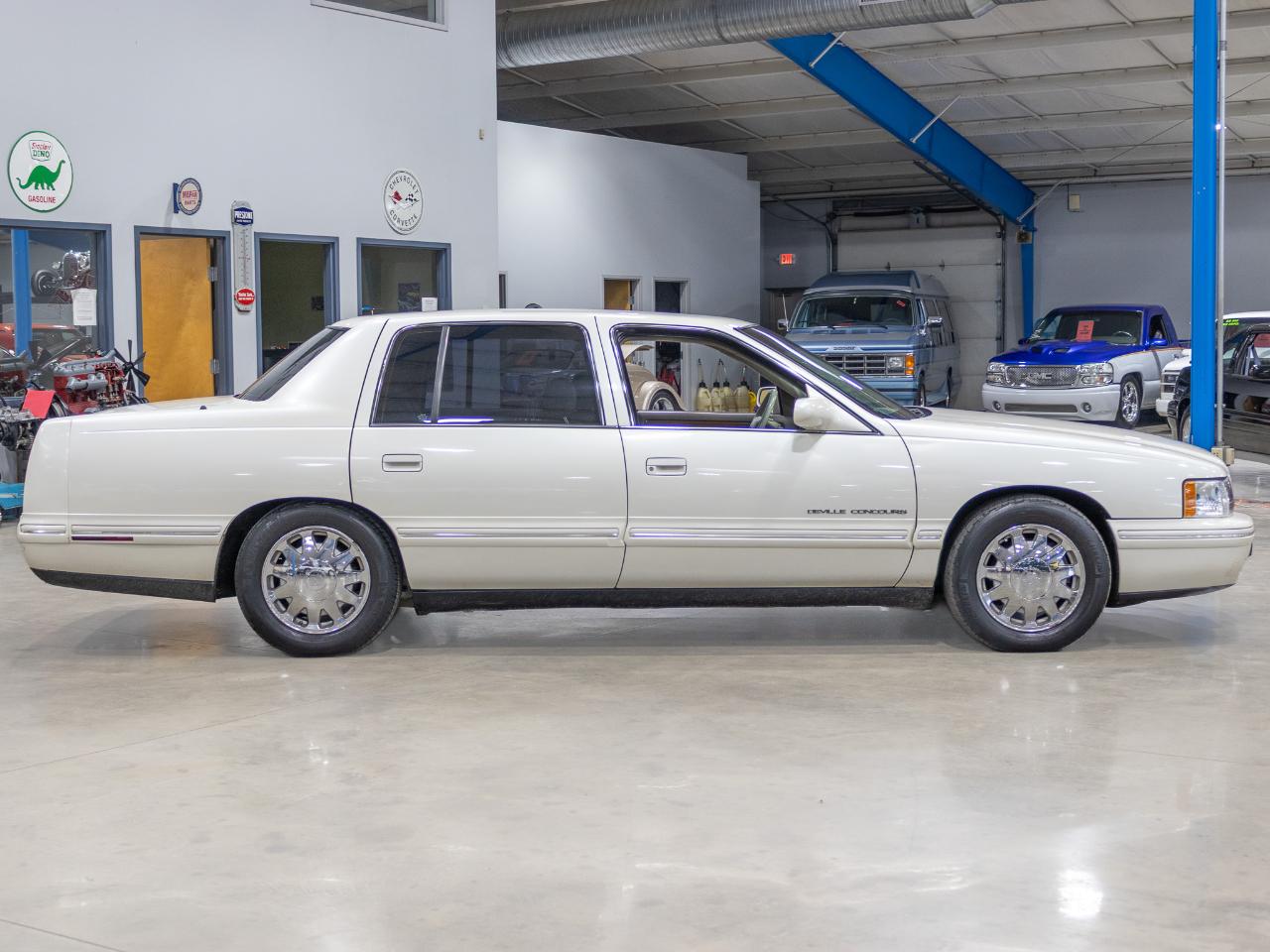 Cadillac DeVille  1998