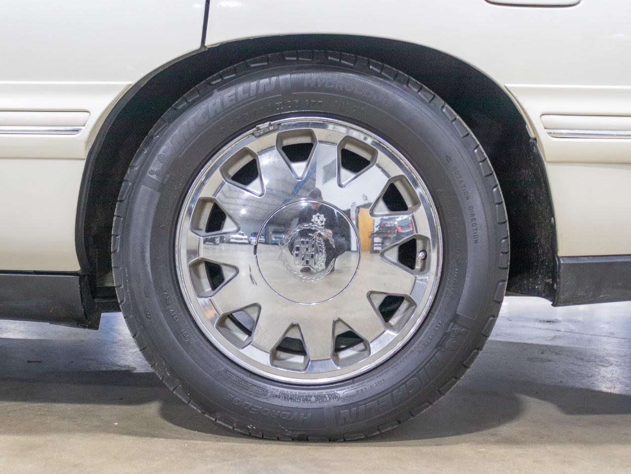 Cadillac DeVille  1998