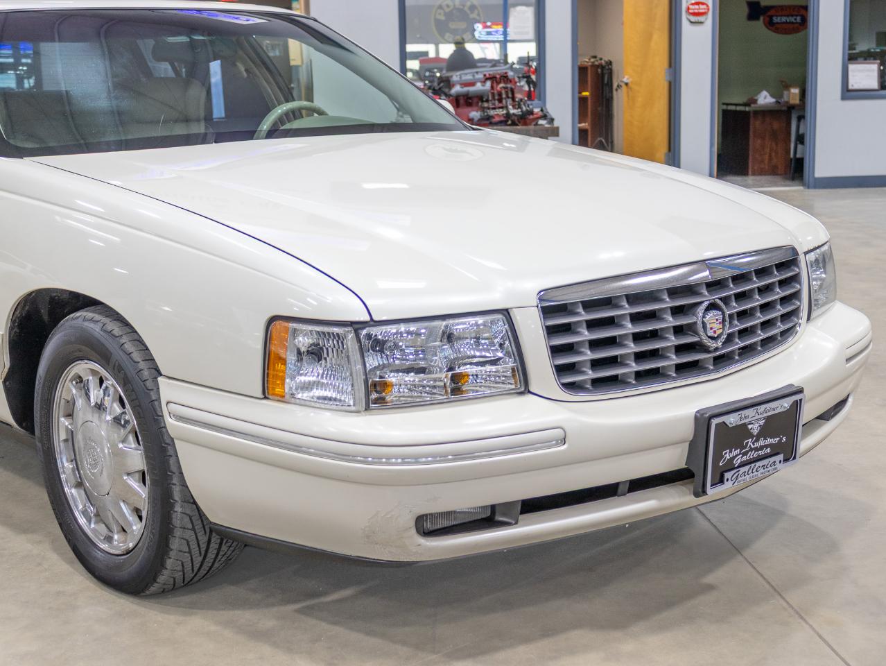 Cadillac DeVille  1998