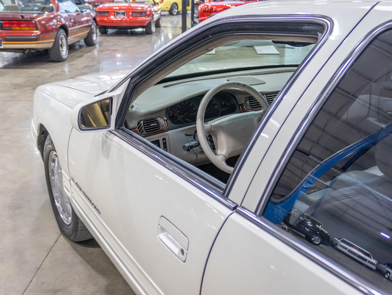 Cadillac DeVille  1998