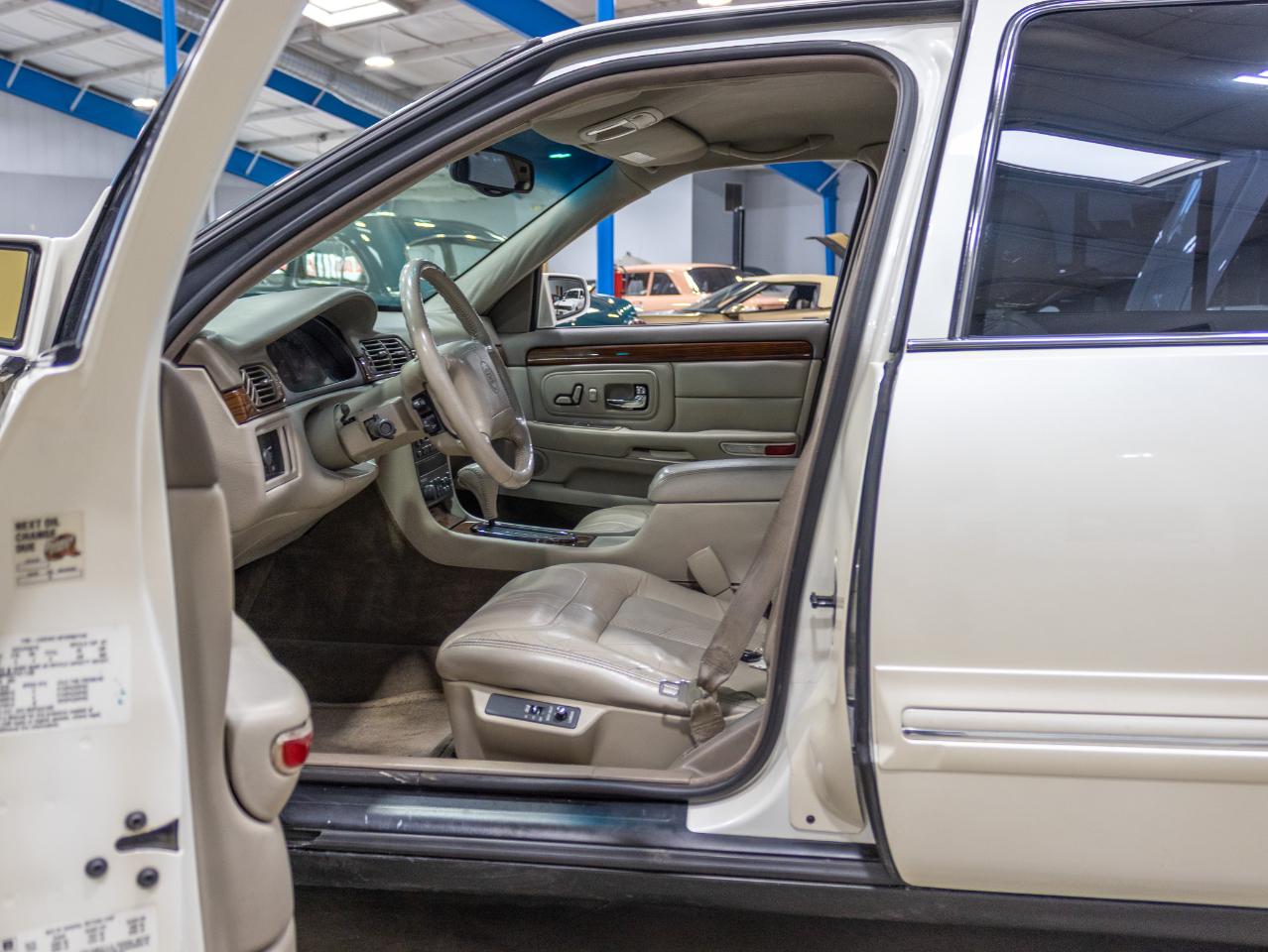 Cadillac DeVille  1998