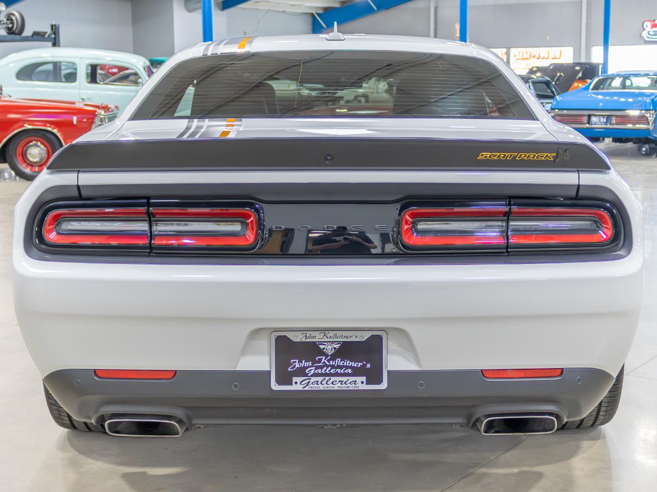 Dodge Challenger  2023