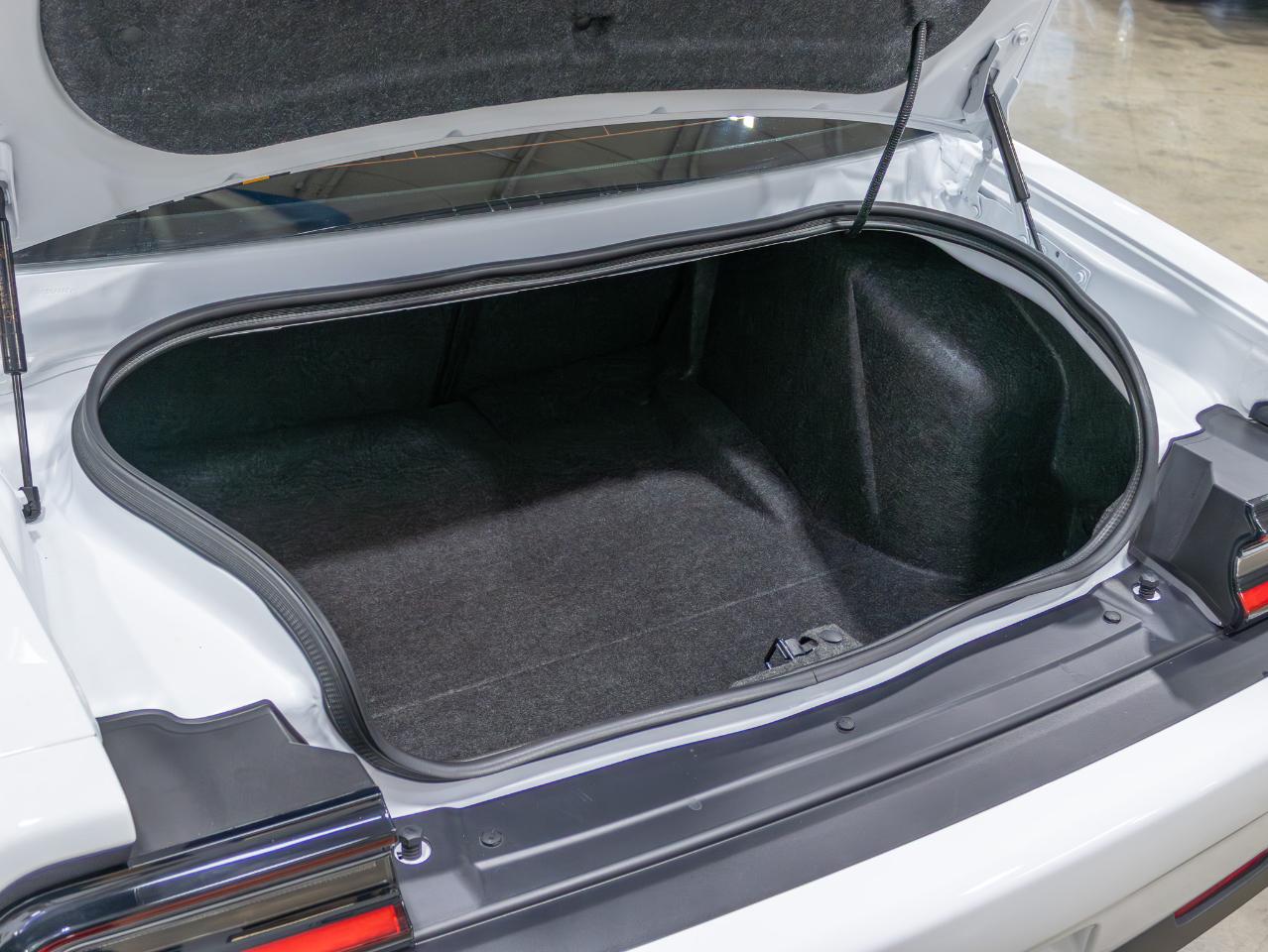 Dodge Challenger  2023