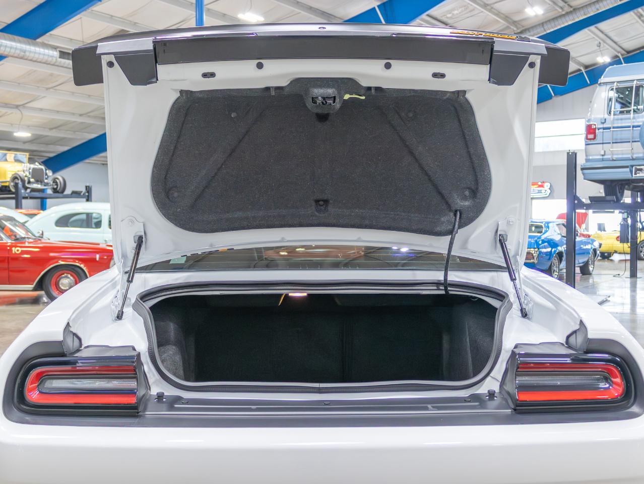 Dodge Challenger  2023