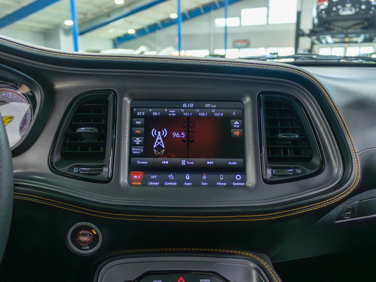 Dodge Challenger  2023