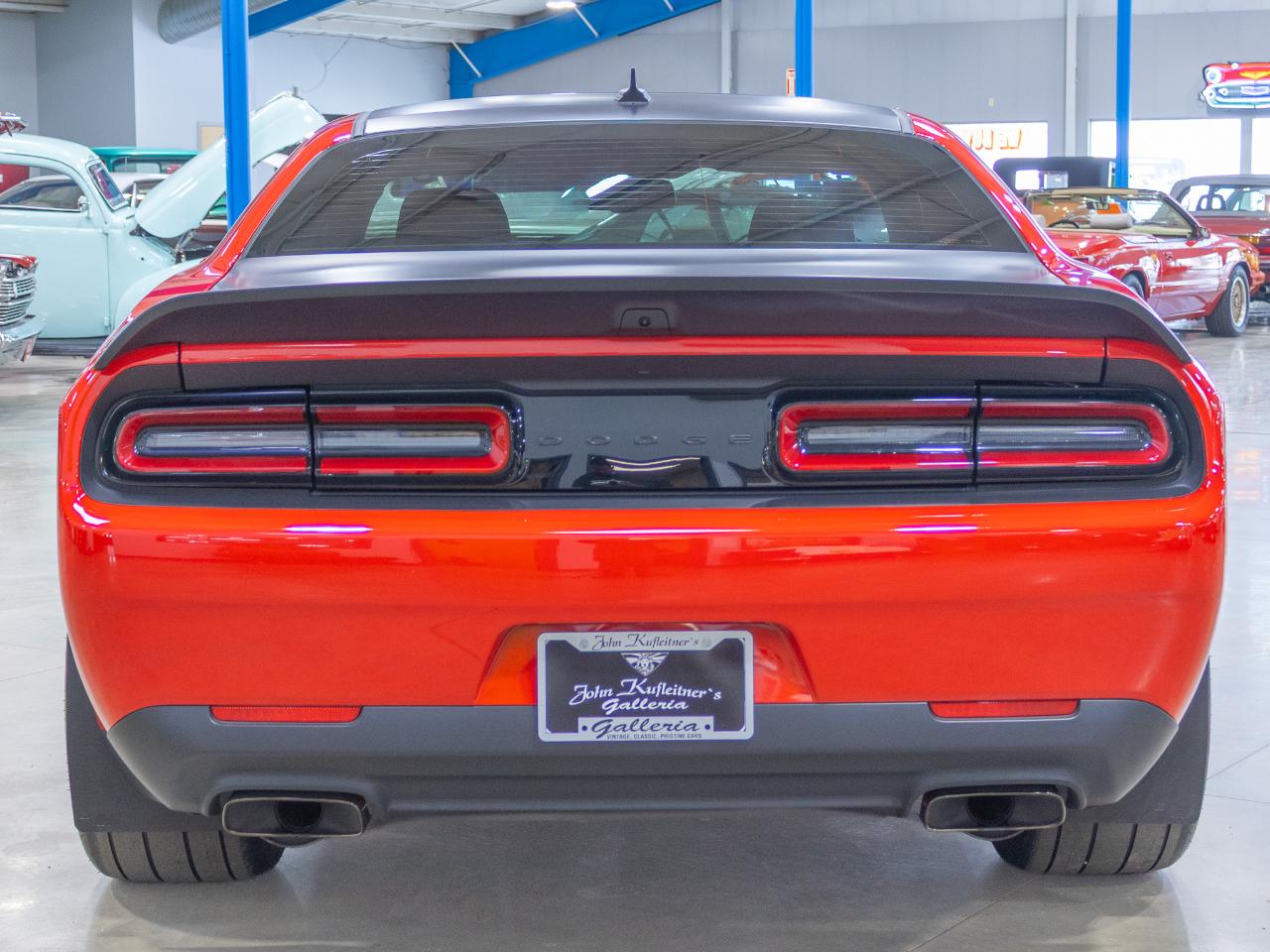 Dodge Challenger  2023