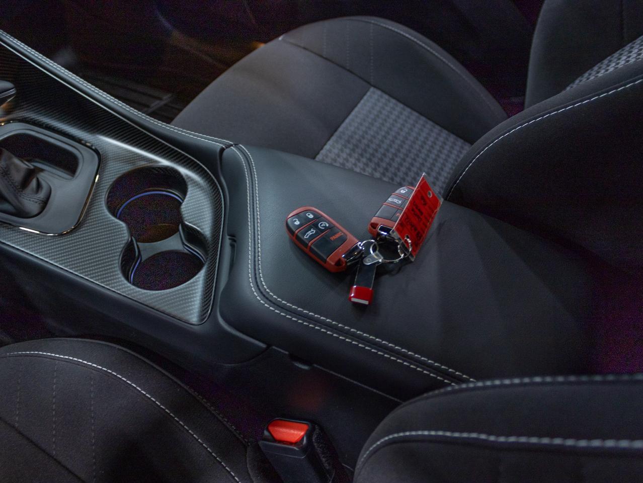 Dodge Challenger  2023