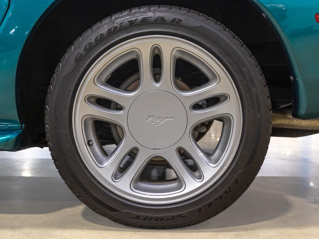 Ford Mustang GT 1996