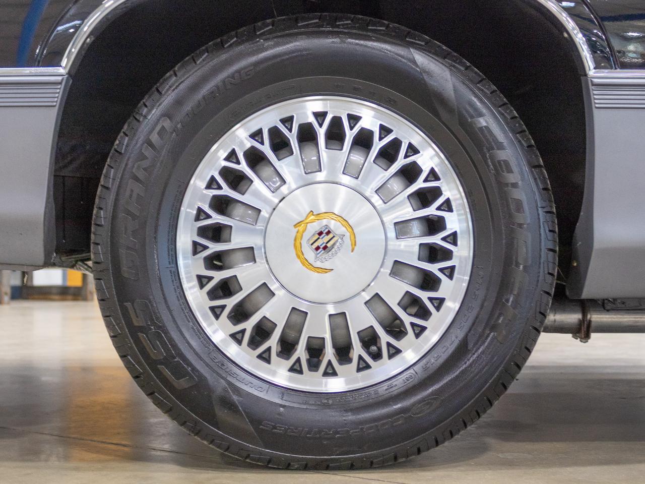 Cadillac DeVille Coupe 1990