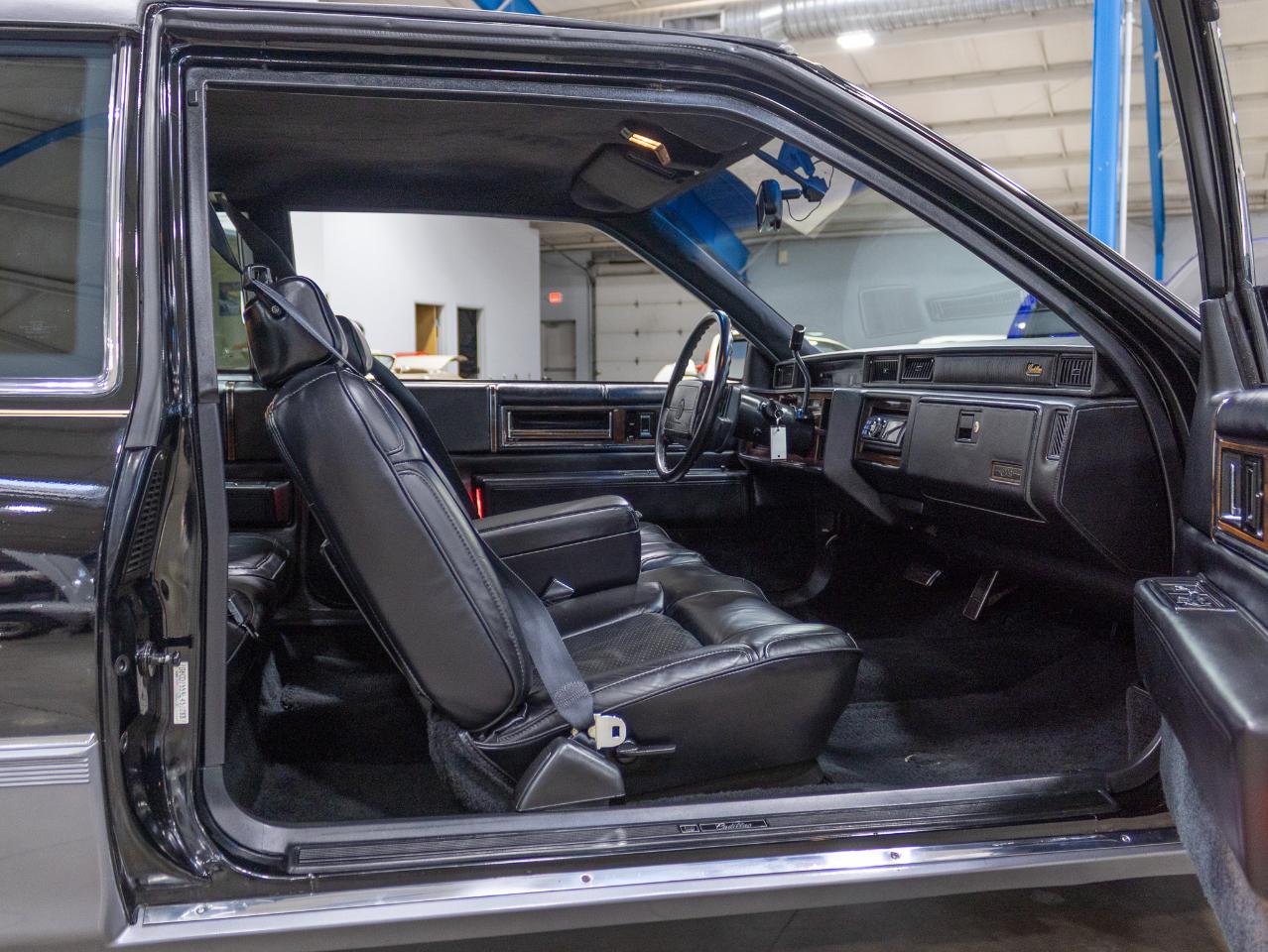 Cadillac DeVille Coupe 1990