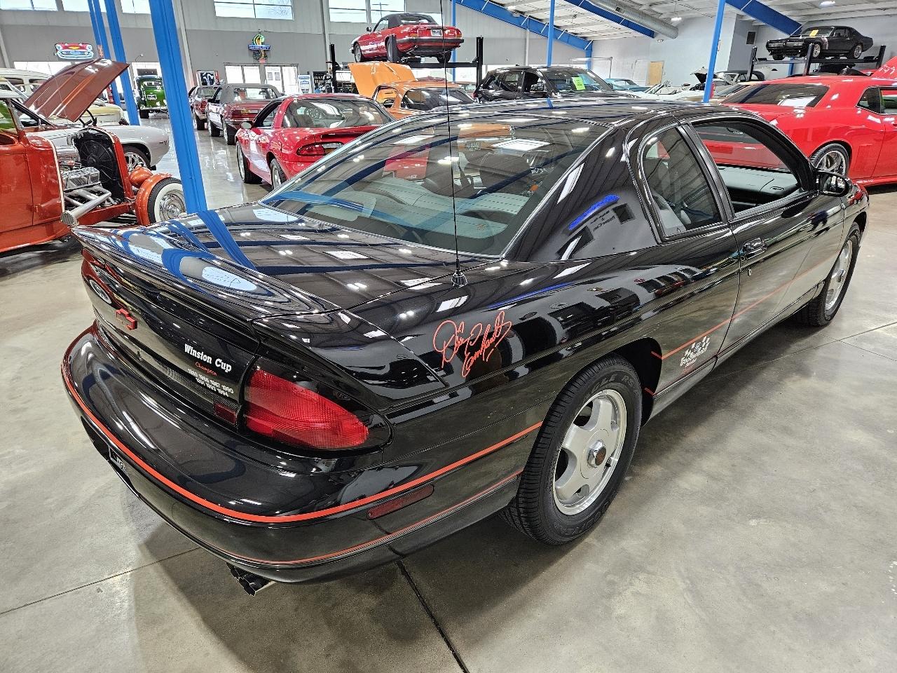 Chevrolet Monte Carlo  1998