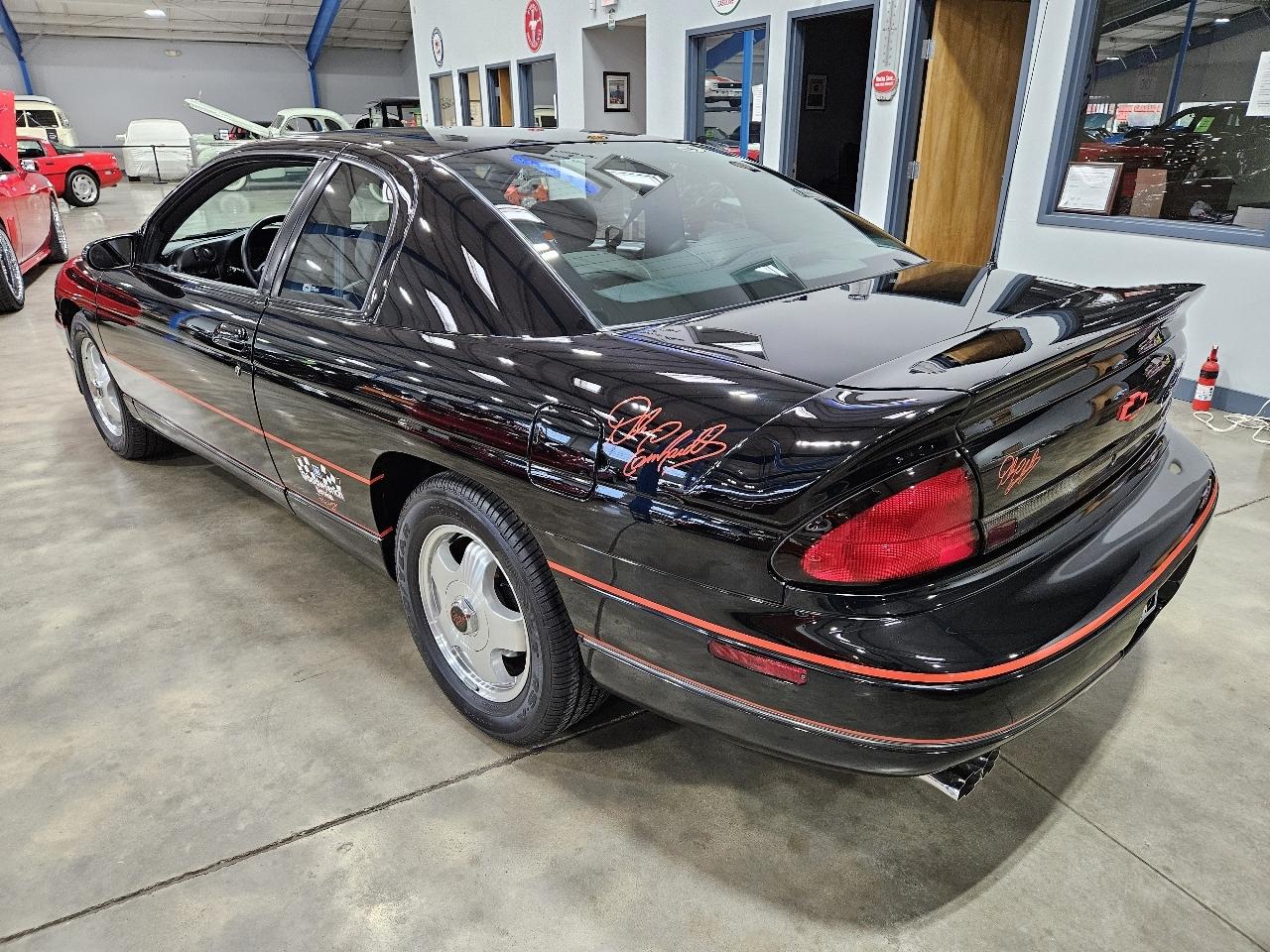 Chevrolet Monte Carlo  1998