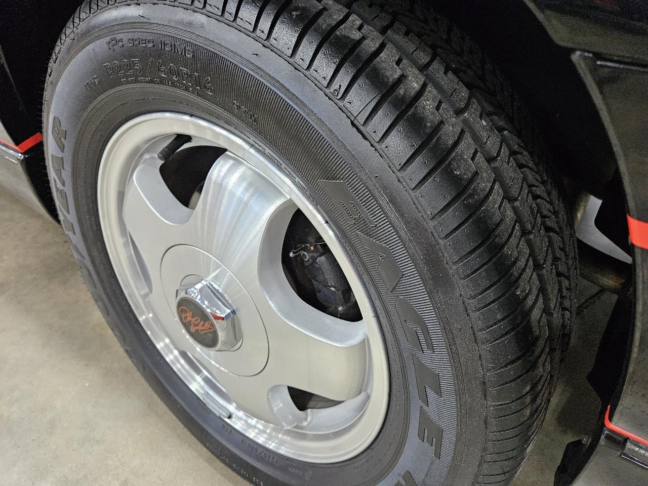 Chevrolet Monte Carlo  1998